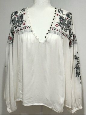 Free People White Embroidered Boho Tunic Top V-Neck Medium